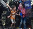 Refugees in Greece cordoned by police