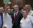 Netanyahu Nation-State selfie